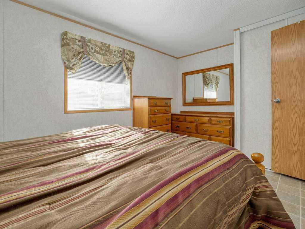 Picture of 206 Station Boulevard , Coaldale Real Estate Listing