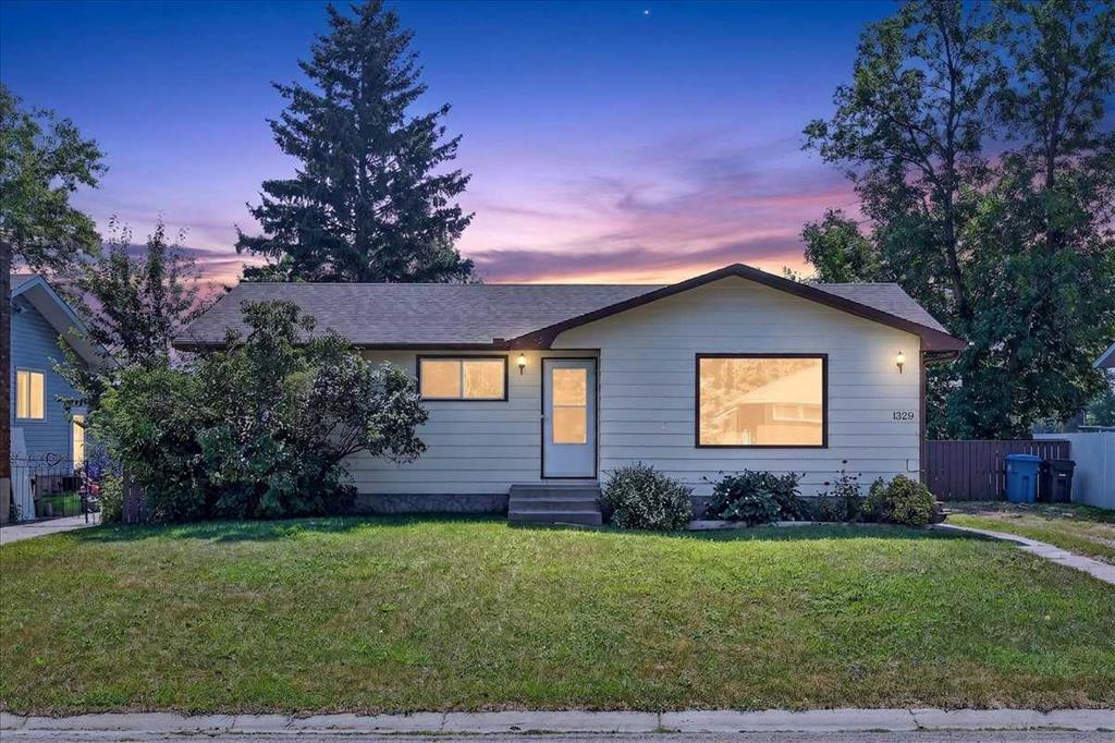 Picture of 1329 Osler Street , Carstairs Real Estate Listing