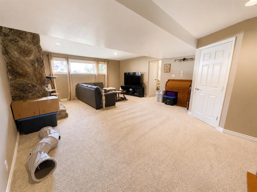 Picture of 5509 45 Street , Provost Real Estate Listing