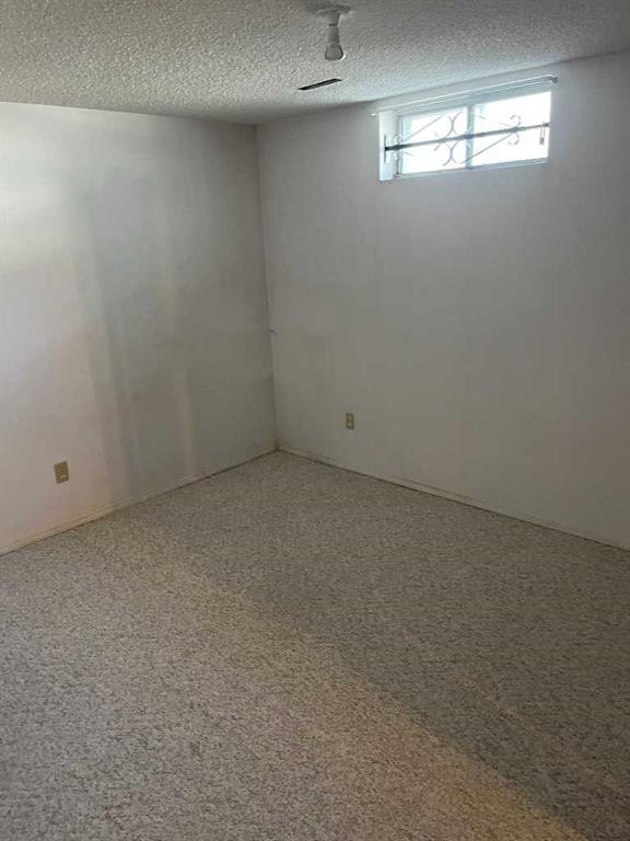 Picture of 352 Malvern Close NE, Calgary Real Estate Listing