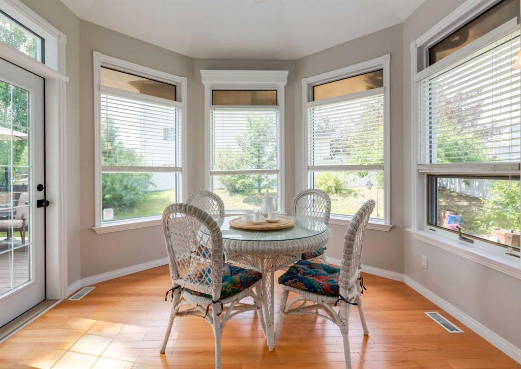 Picture of 63 Arbour Lake Drive NW, Calgary Real Estate Listing