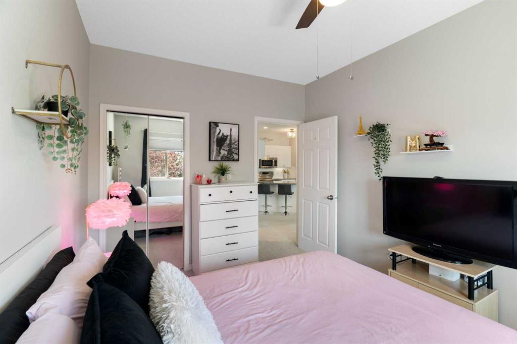 Picture of 1301, 7451 Springbank Boulevard SW, Calgary Real Estate Listing