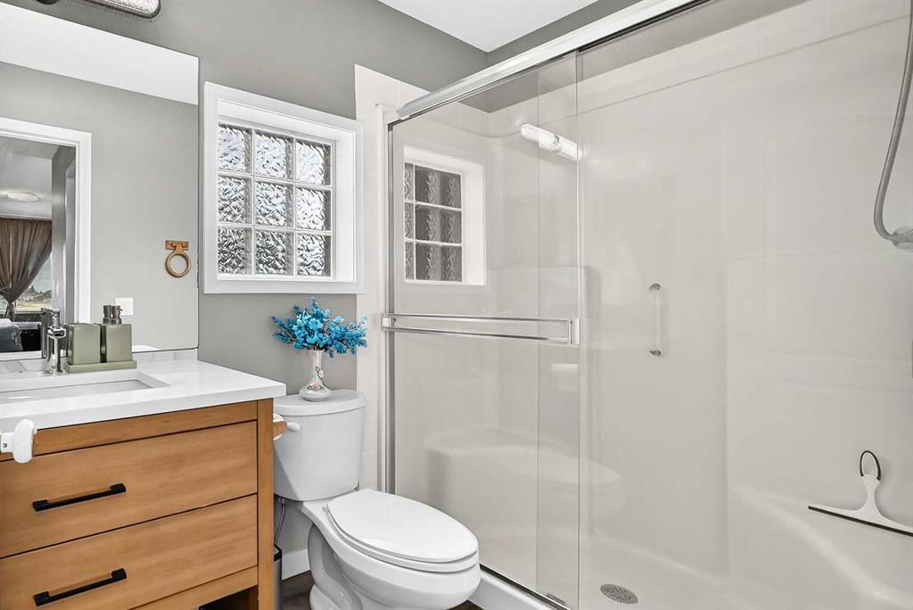 Picture of 92 San Diego Green NE, Calgary Real Estate Listing