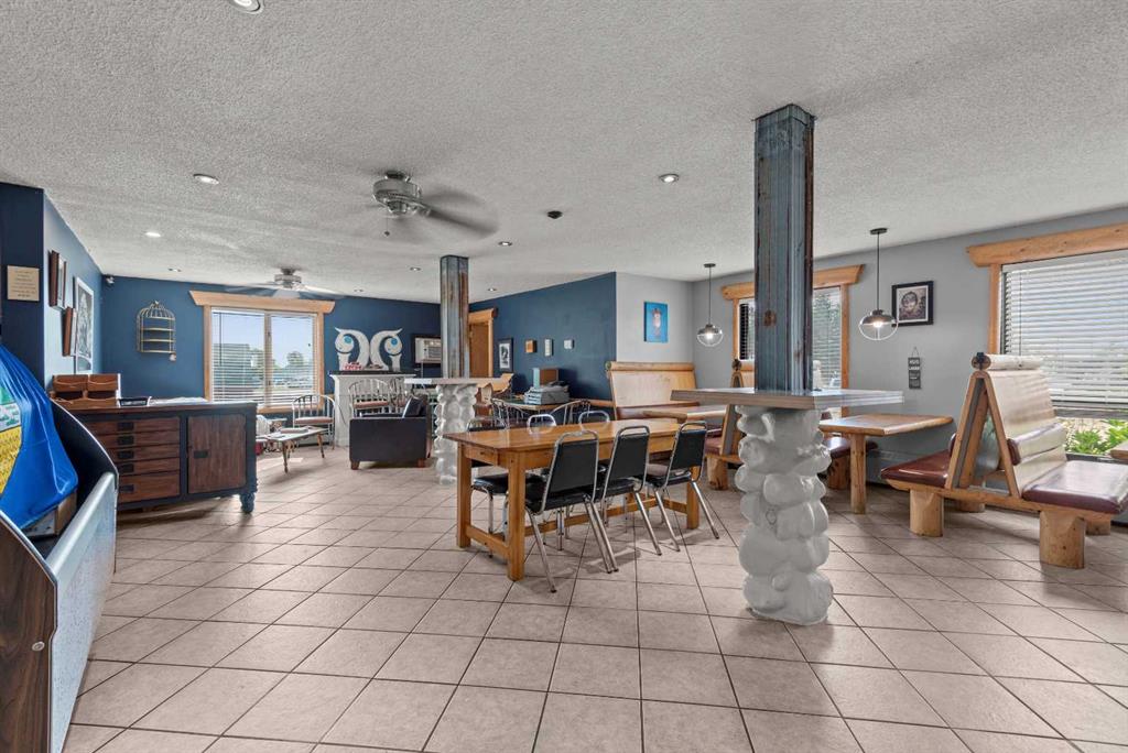 Picture of 110 1 Avenue N, Trochu Real Estate Listing