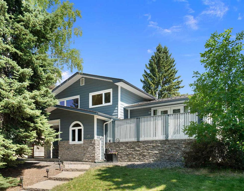 Picture of 2712 Conrad Drive NW, Calgary Real Estate Listing