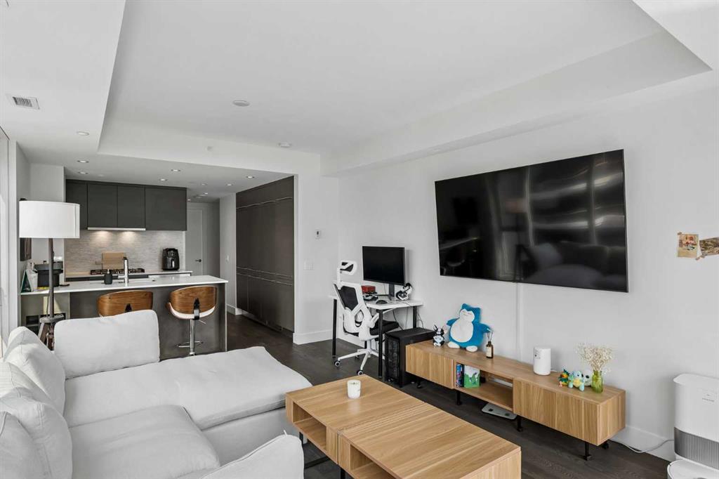 Picture of 907, 1025 5 Avenue SW, Calgary Real Estate Listing
