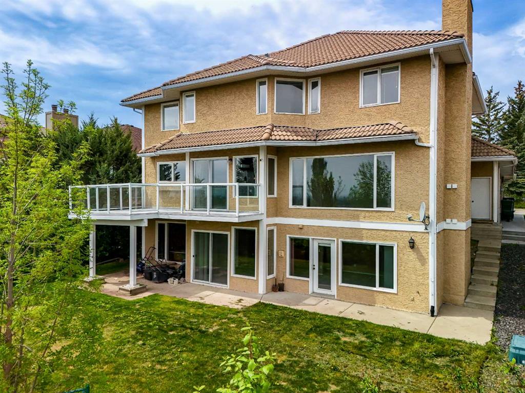 Picture of 2740 Signal Ridge View SW, Calgary Real Estate Listing