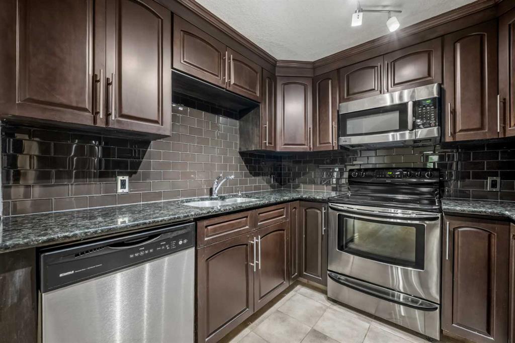 Picture of 207, 2010 35 Avenue SW, Calgary Real Estate Listing