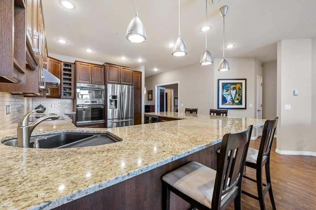Picture of 402, 103 10 Avenue NW, Calgary Real Estate Listing