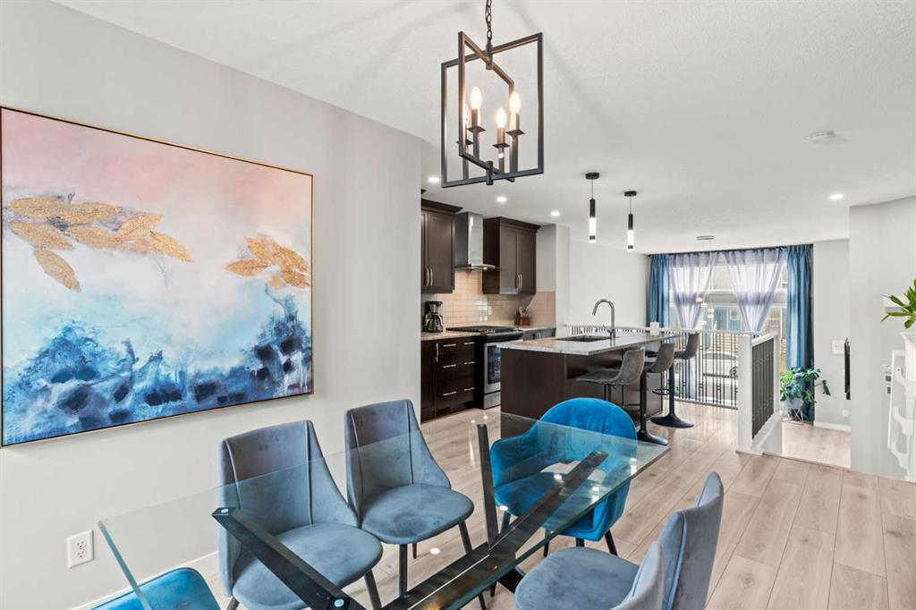 Picture of 46 Corner Meadows Common NE, Calgary Real Estate Listing