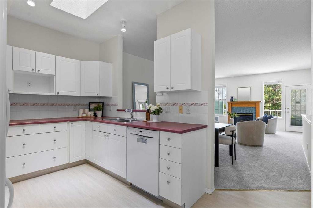 Picture of 139 Hidden Valley Green NW, Calgary Real Estate Listing