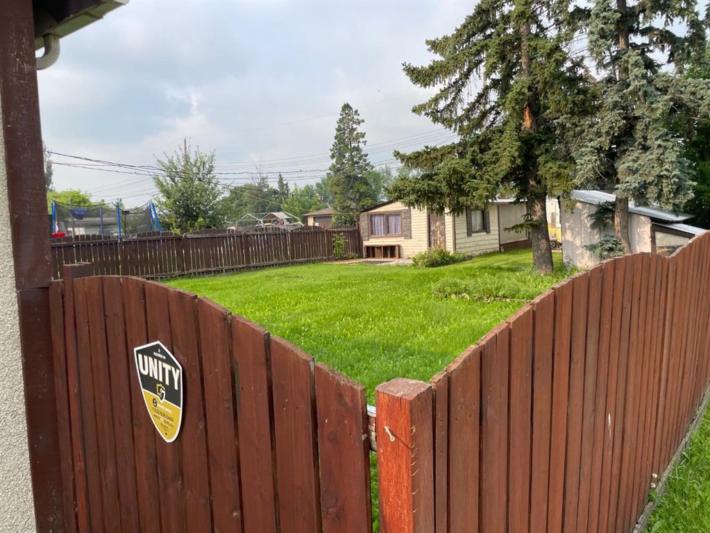 Picture of 4630 53 Street , Mayerthorpe Real Estate Listing