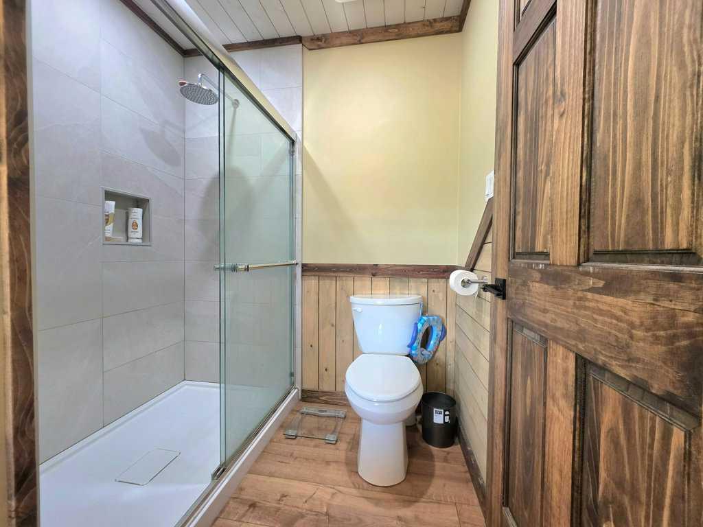 Picture of 73430 Range Road 102  , Kinuso Real Estate Listing