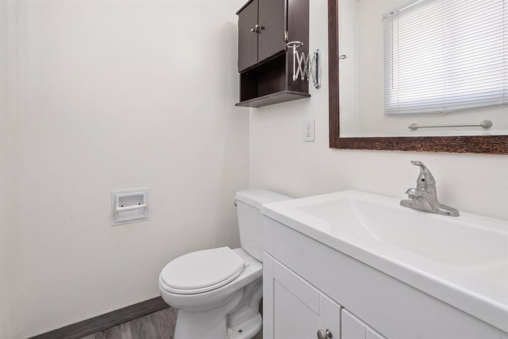 Picture of 319 Rundlelawn Road NE, Calgary Real Estate Listing