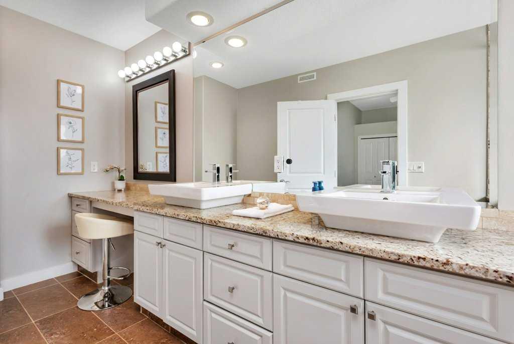 Picture of 3565 54 Avenue , Innisfail Real Estate Listing