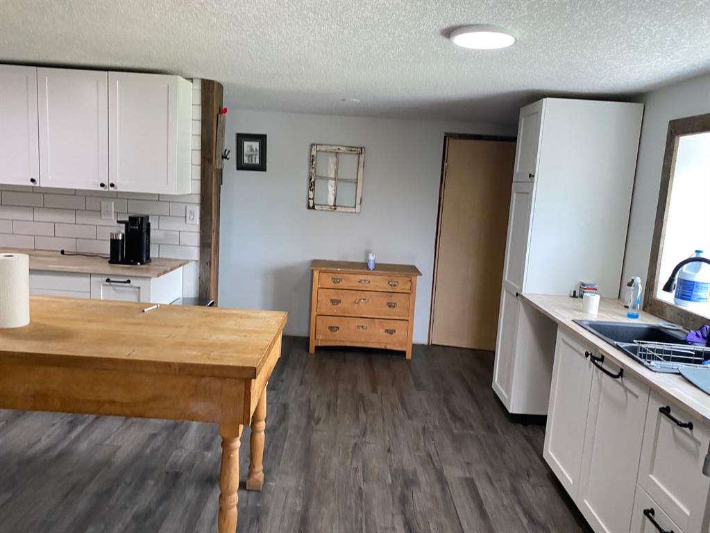 Picture of 305 Minnewaukan Road , Tillicum Beach Real Estate Listing