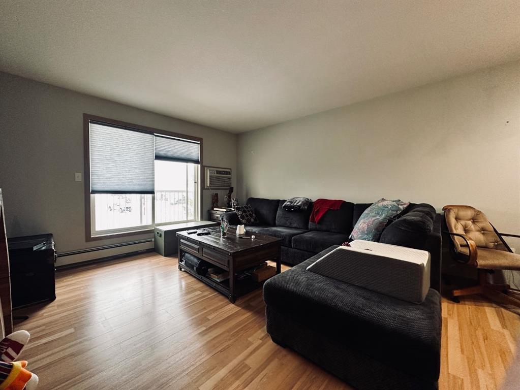 Picture of 203A, 6608 42 Street , Lloydminster Real Estate Listing