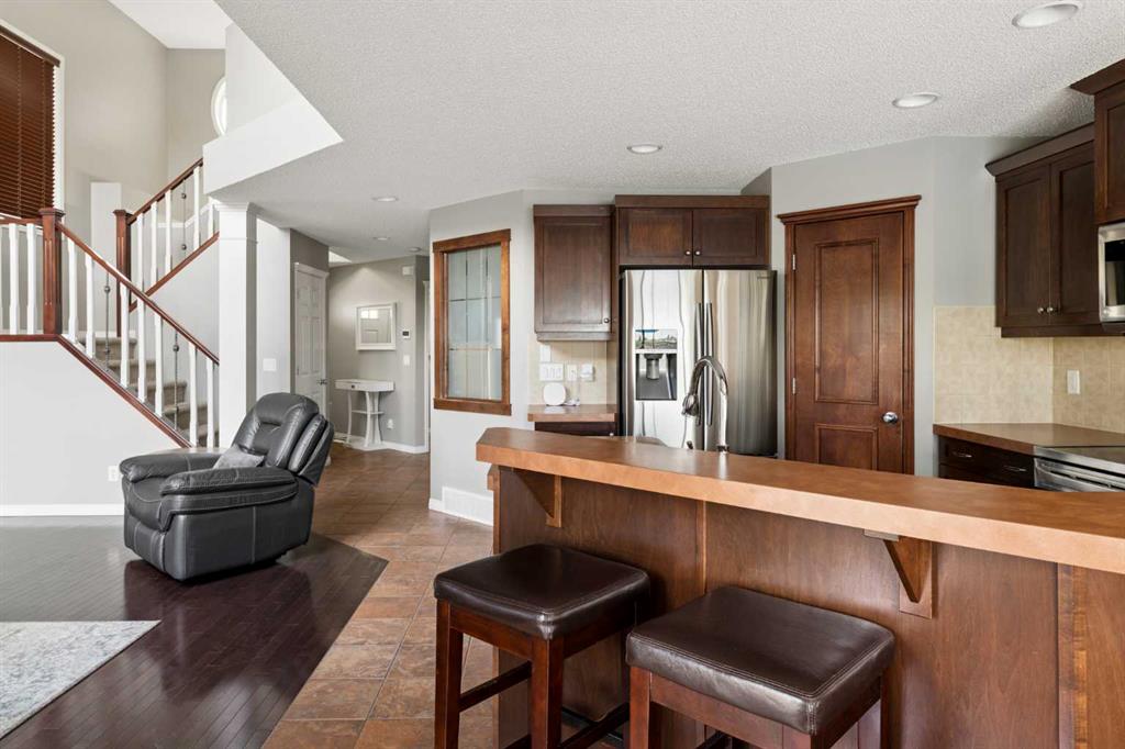 Picture of 391 Auburn Bay Heights SE, Calgary Real Estate Listing