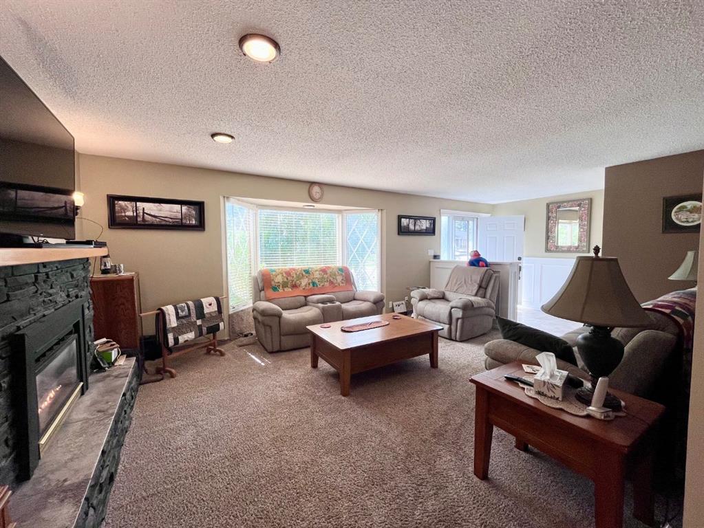 Picture of 165 McPherson Drive , Hinton Real Estate Listing