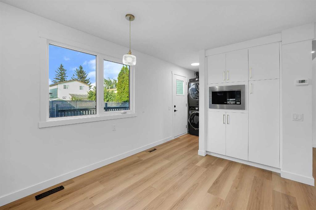 Picture of 16 Abalone Crescent NE, Calgary Real Estate Listing