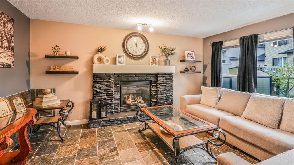 Picture of 172 West Creek Boulevard , Chestermere Real Estate Listing