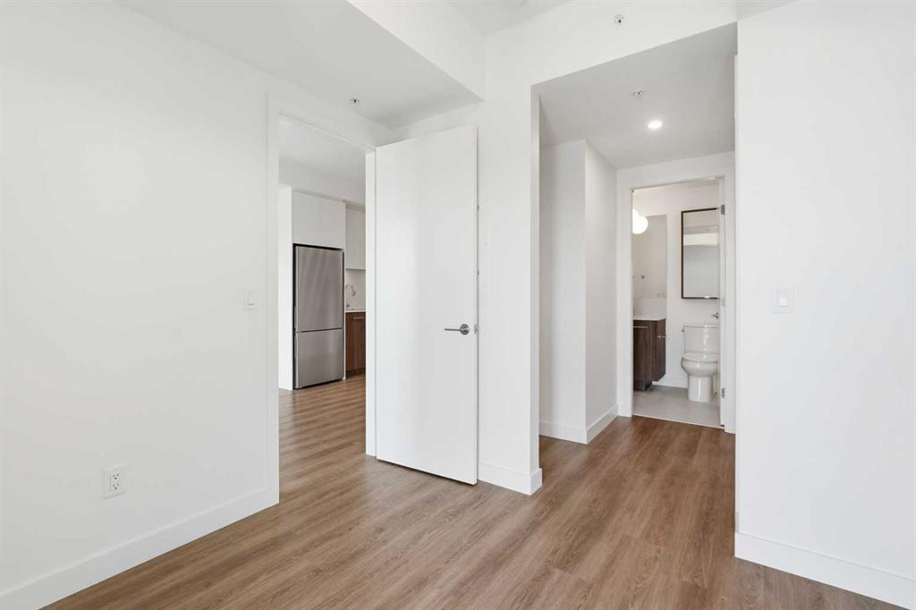 Picture of 1313, 730 2 Avenue , Calgary Real Estate Listing