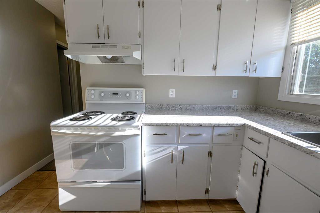 Picture of 9413 123 Avenue , Grande Prairie Real Estate Listing
