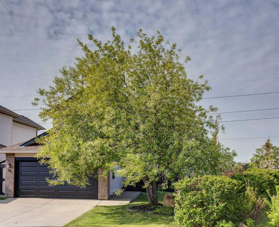 Picture of 98 Sierra Nevada Green SW, Calgary Real Estate Listing