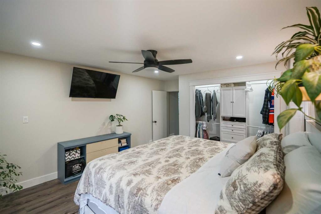 Picture of 14109 364 Township , Rural Paintearth No. 18, County of Real Estate Listing