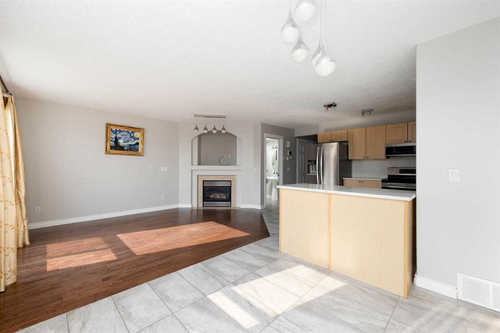 Picture of 136 Kodiak Crescent , Fort McMurray Real Estate Listing