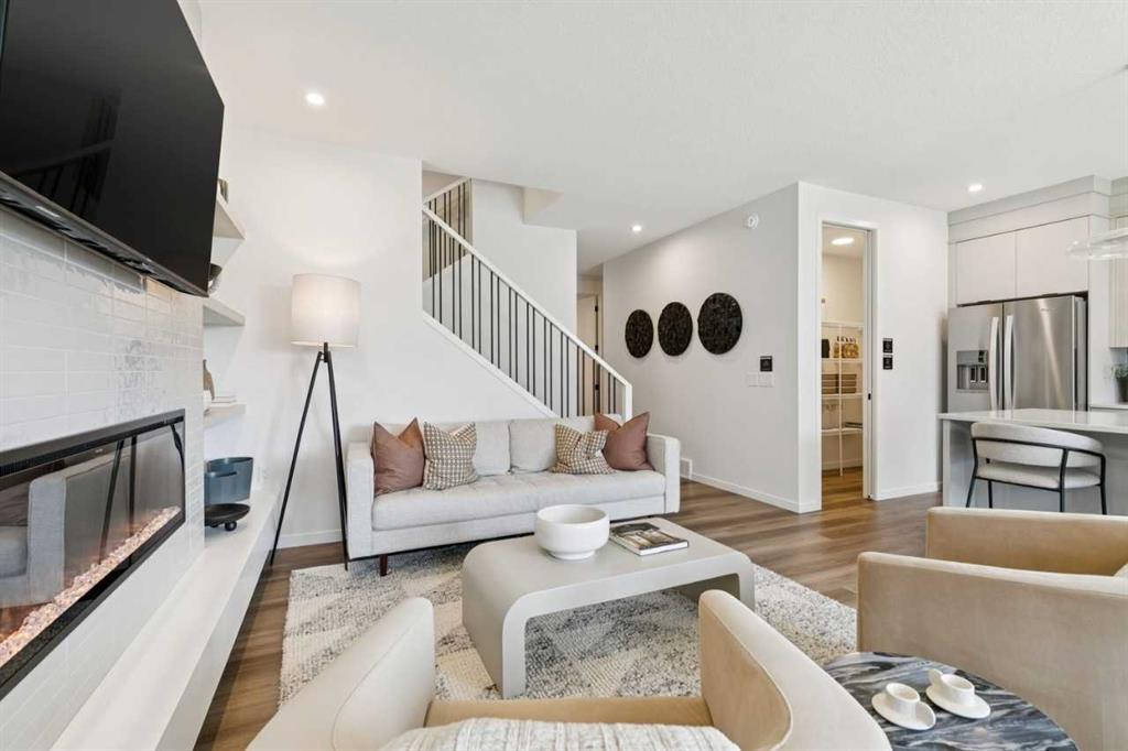 Picture of 27 Belmont Place SW, Calgary Real Estate Listing