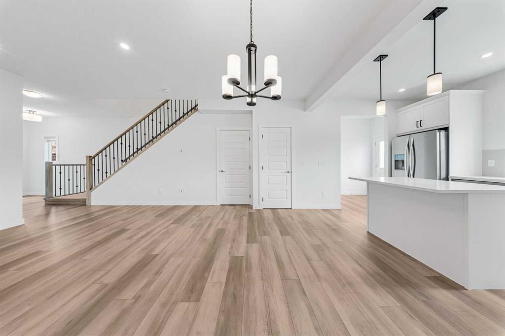 Picture of 834 Bayview Terrace SW, Airdrie Real Estate Listing