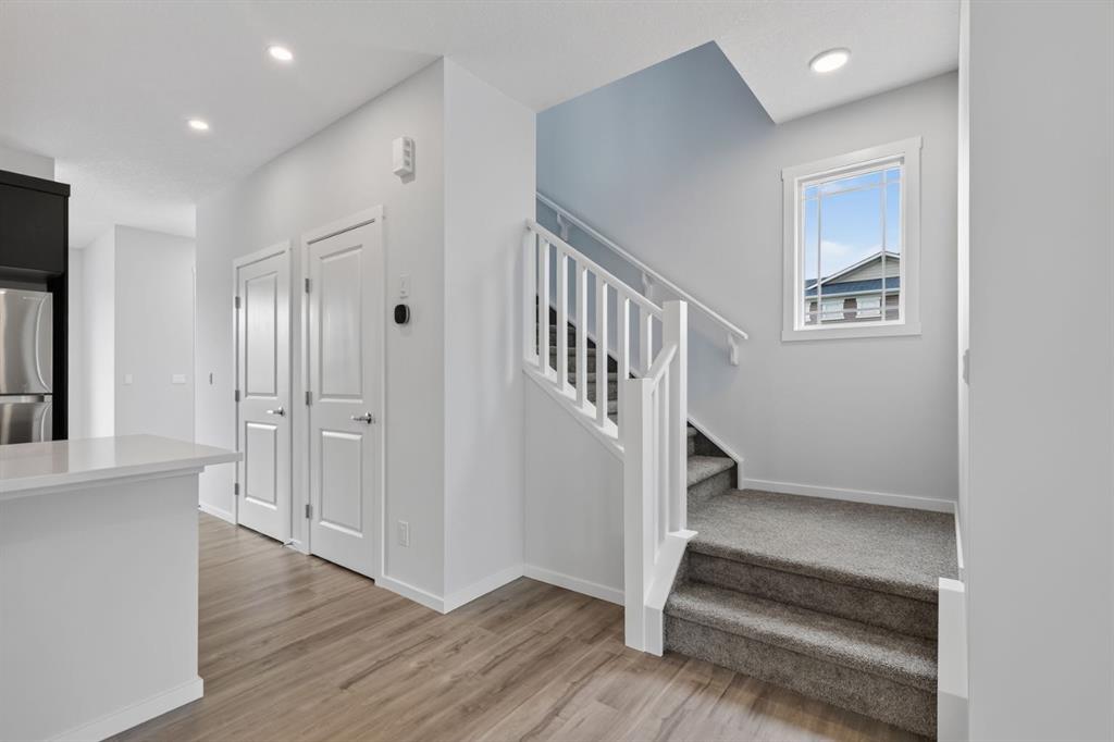 Picture of 2056 Carrington Boulevard NW, Calgary Real Estate Listing