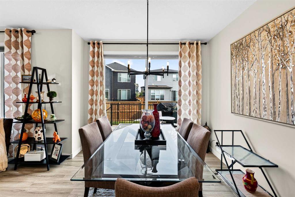 Picture of 43 Hotchkiss Row SE, Calgary Real Estate Listing