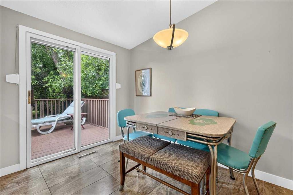 Picture of 1123 48 Avenue NW, Calgary Real Estate Listing