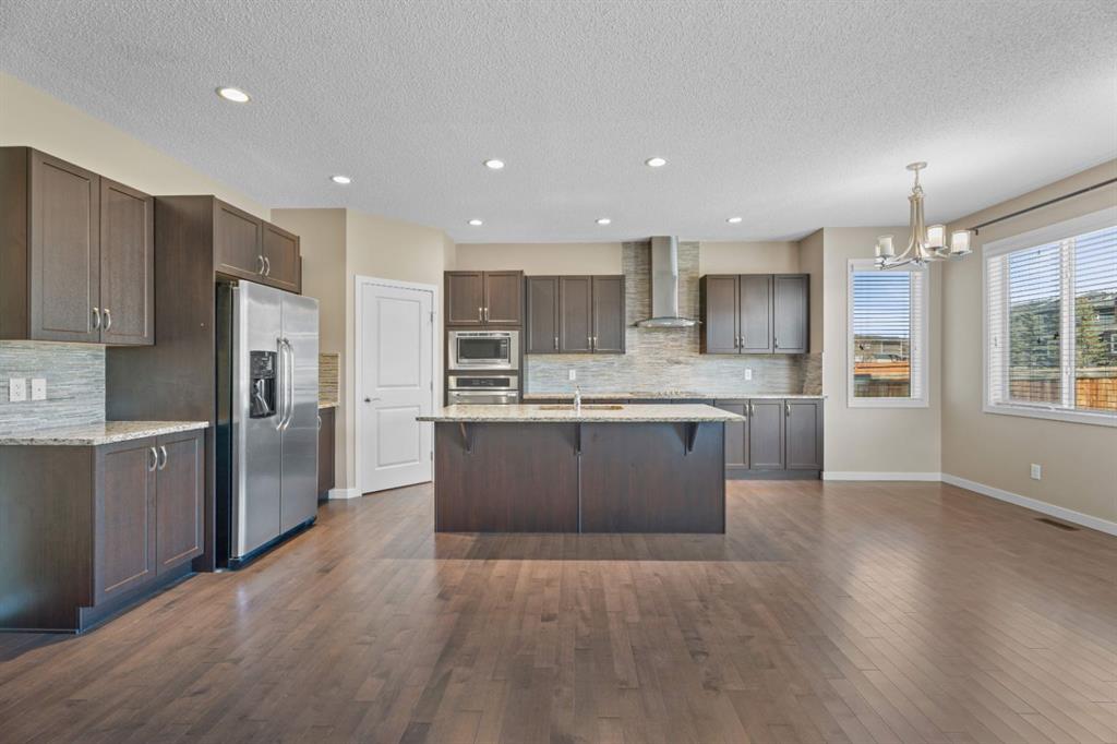 Picture of 30 Redstone Parade NE, Calgary Real Estate Listing