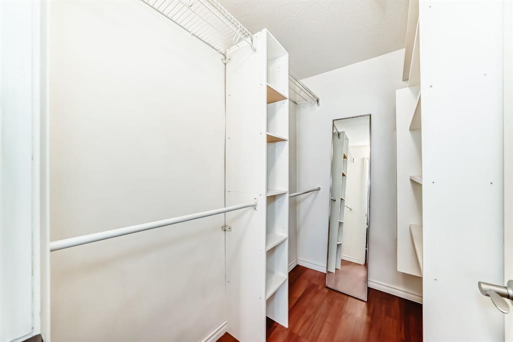 Picture of 11, 11240 6 Street SW, Calgary Real Estate Listing