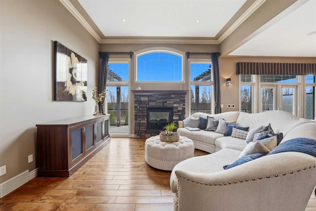 Picture of 68 Oakwood Close , Red Deer Real Estate Listing
