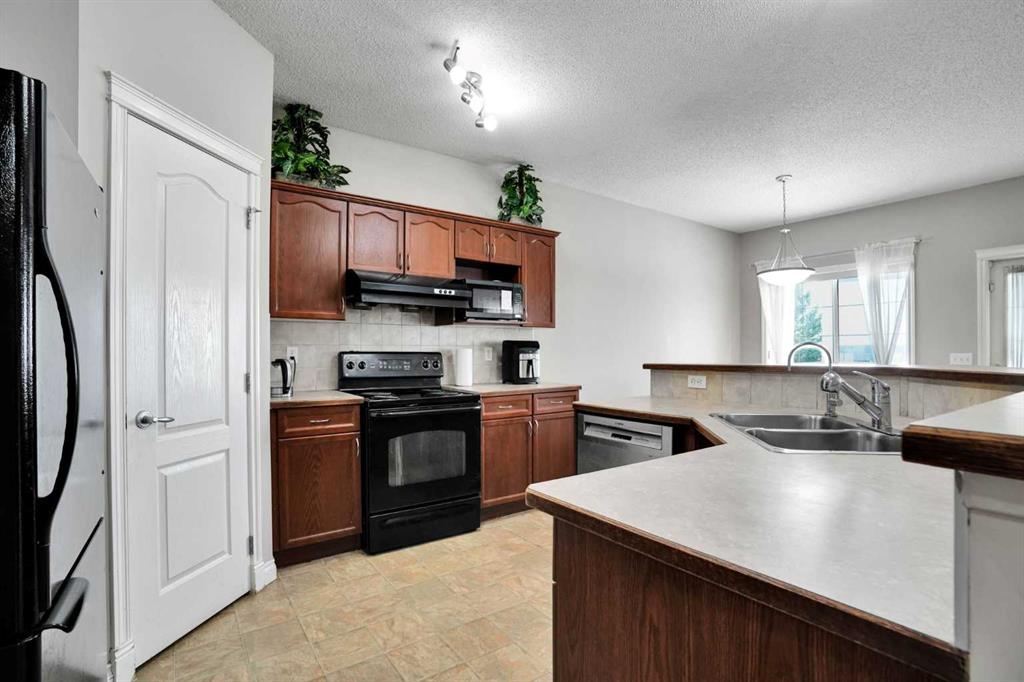 Picture of 292 Taralake Terrace NE, Calgary Real Estate Listing