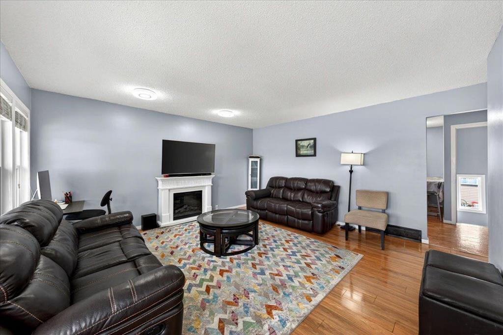 Picture of 3620 28 Street SE, Calgary Real Estate Listing