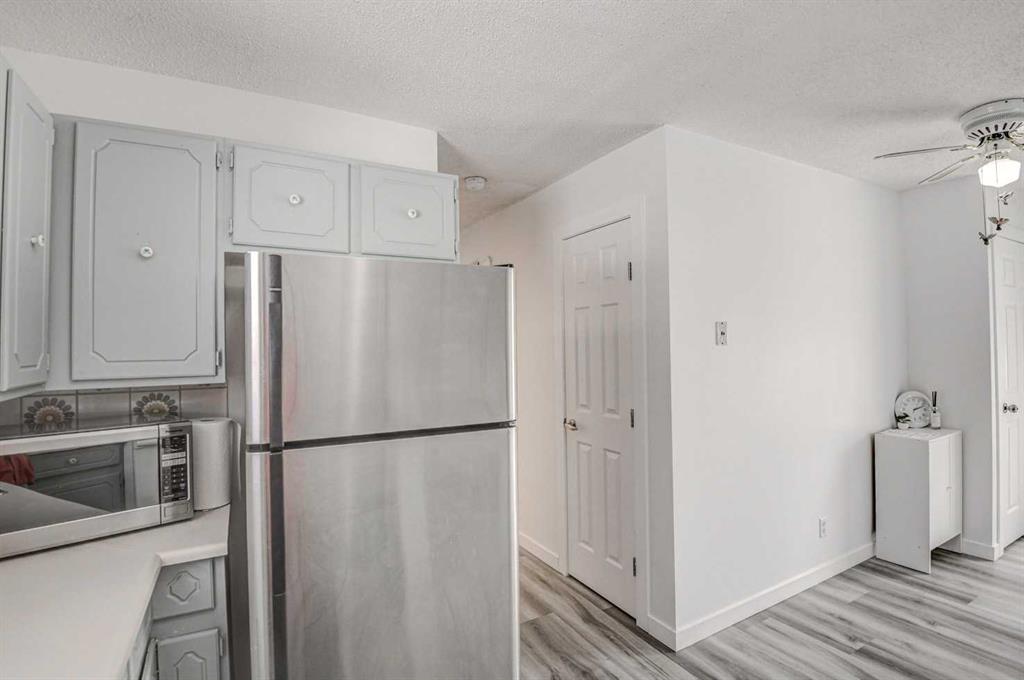 Picture of 184 Erin Croft Crescent SE, Calgary Real Estate Listing