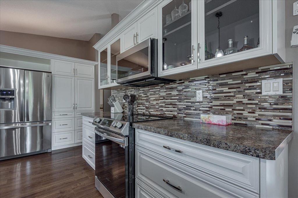 Picture of 3908 39 Street Close , Ponoka Real Estate Listing