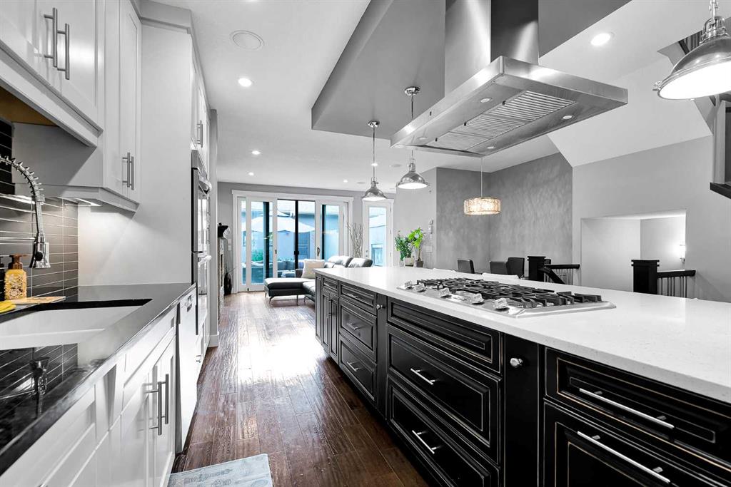 Picture of 425 21 Avenue NW, Calgary Real Estate Listing