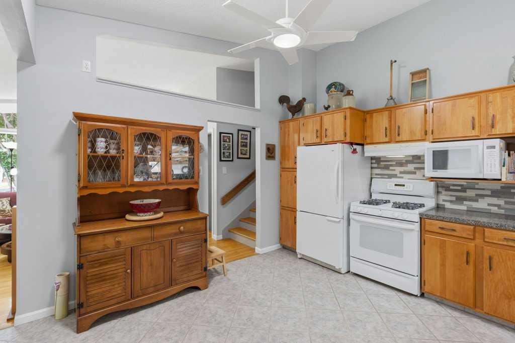 Picture of 9511 Academy Drive SE, Calgary Real Estate Listing