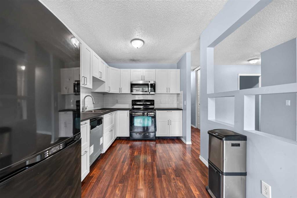 Picture of 12, 14736 Deerfield Drive SE, Calgary Real Estate Listing