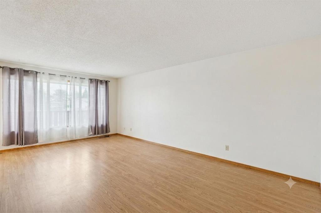 Picture of 6215 Rundlehorn Drive NE, Calgary Real Estate Listing