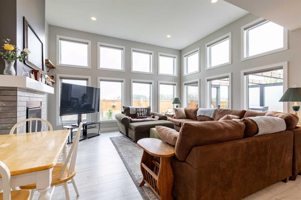 Picture of 107 Westgate Drive , Coaldale Real Estate Listing