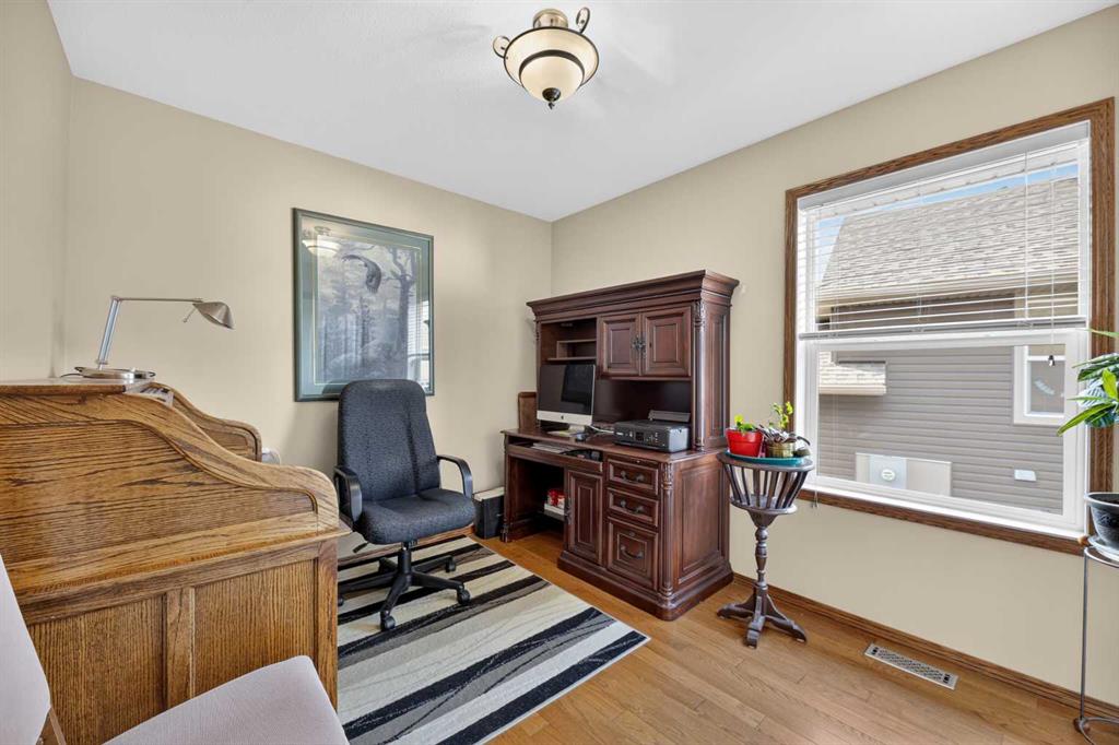 Picture of 109 Willow Green , Olds Real Estate Listing