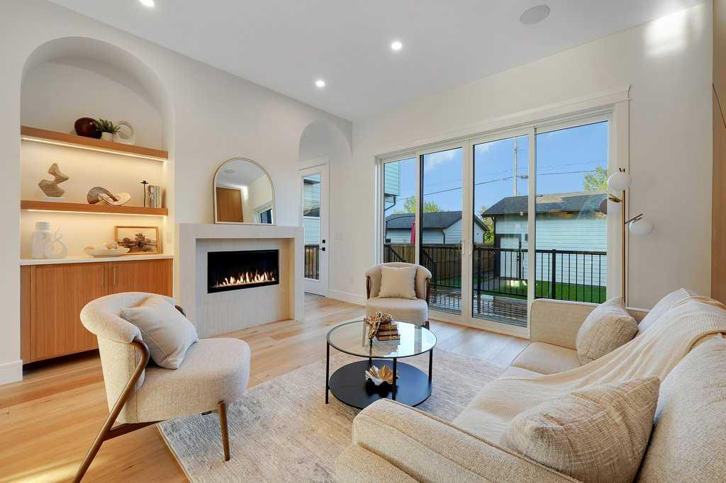Picture of 2212 35 Street SW, Calgary Real Estate Listing