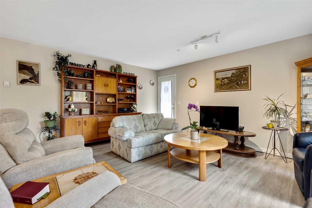 Picture of 204, 2850 51 Street SW, Calgary Real Estate Listing